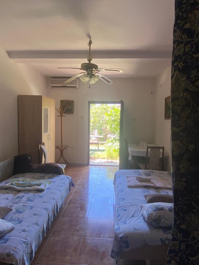 Sunny Villa Apartments Будва Екстер'єр фото
