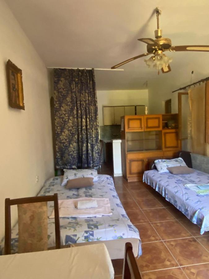 Sunny Villa Apartments Будва Екстер'єр фото